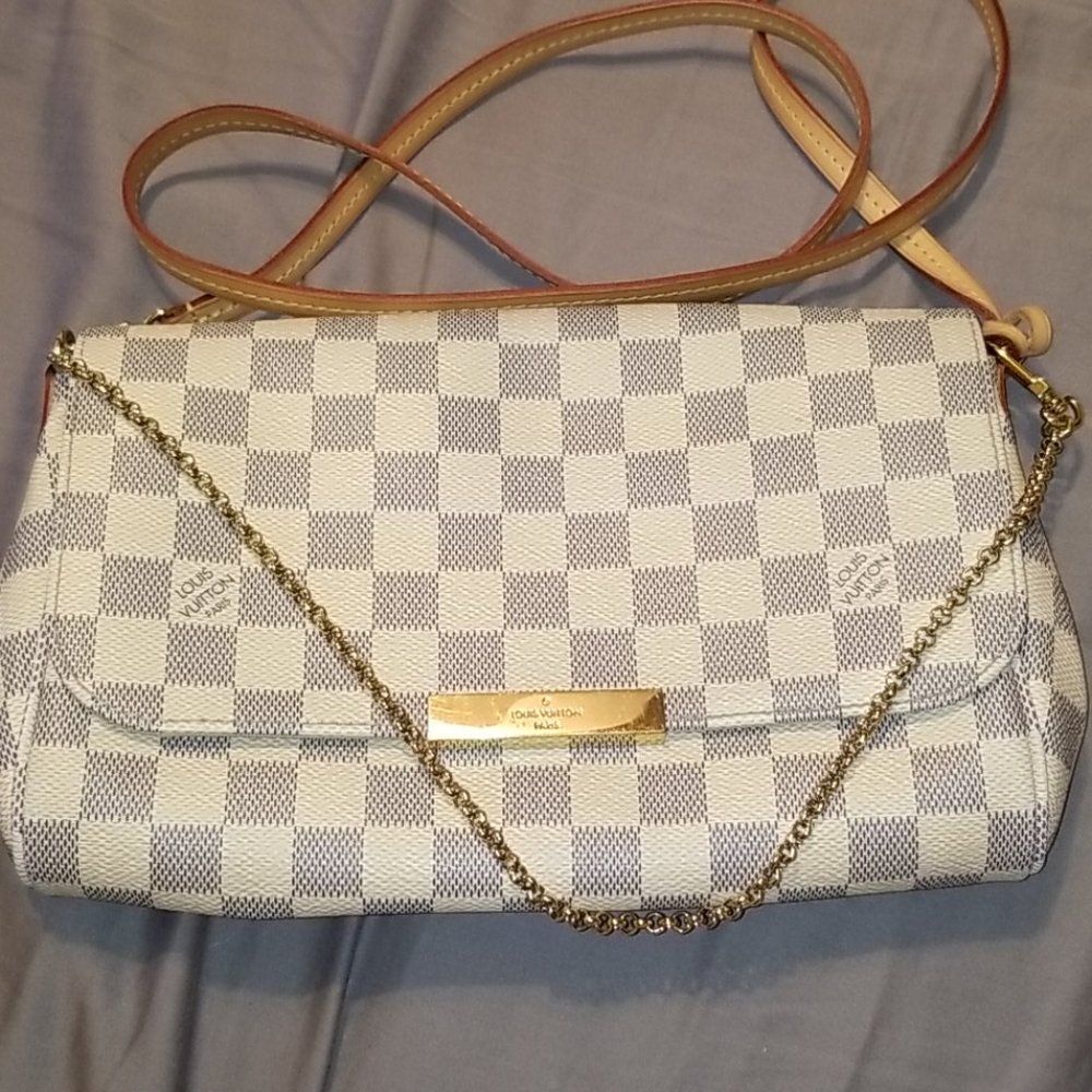 Louis Vuitton Favorite MM white damier